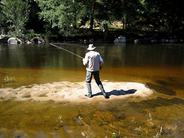 Lozere Peche Mouche - Stage et séjours de pêche en Lozère et à l'étranger